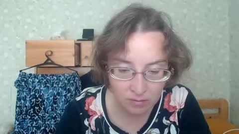 Snapshot of smart_rose chatting on June 2026 05:10:01 AM smart_rose online show from June 2026 05:10:01 AM