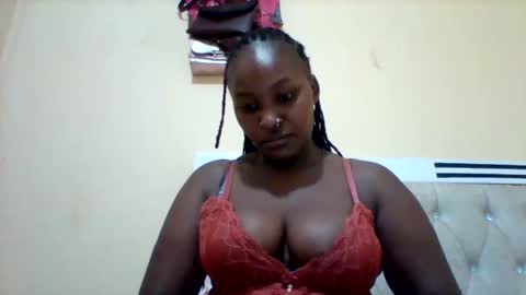Snapshot of smartqueen1 chatting on February 2025 03:06:01 AM Katerina online show from February 2025 03:06:01 AM