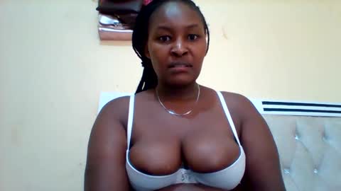 Snapshot of smartqueen1 chatting on February 2025 11:30:02 AM Katerina online show from February 2025 11:30:02 AM