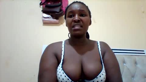 Snapshot of smartqueen1 chatting on March 2025 02:17:01 AM Katerina online show from March 2025 02:17:01 AM