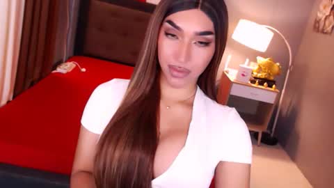 smasherqueen online show from April 2026 06:10:02 PM