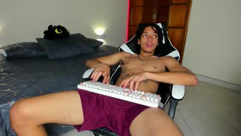 smitt jr online show from February 2026 09:33:02 PM