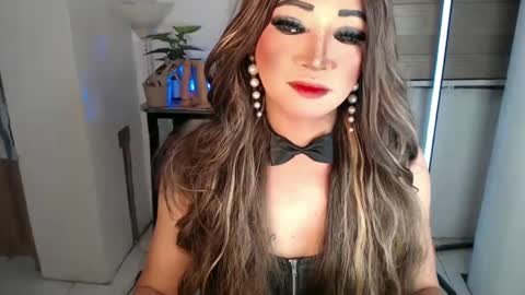 Amanda online show from January 2025 03:04:02 PM