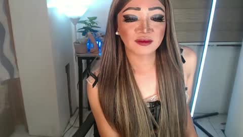 Amanda online show from March 2025 07:37:02 PM