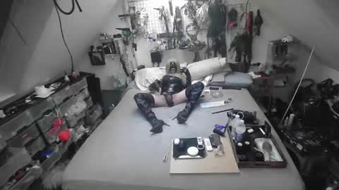 smokeslut365 online show from February 2025 11:55:02 PM