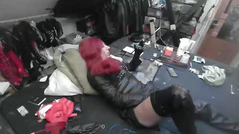 smokeslut365 online show from September 2025 11:09:02 PM