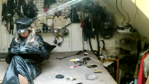 smokeslut365 online show from July 2026 06:06:02 AM