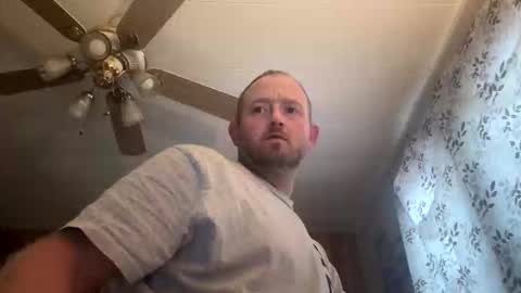 smokeymt420 online show from November 2025 01:33:02 PM