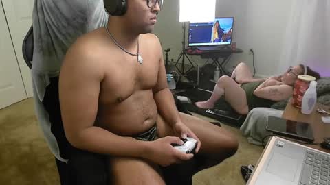 Smoothj2011 online show from February 2025 01:35:02 PM