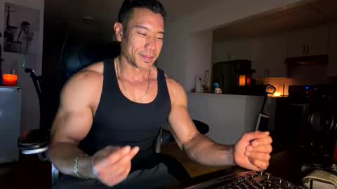 smoothripz online show from March 2026 05:44:02 AM