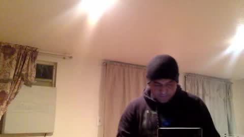 smoothstrik3r online show from November 2025 01:45:01 PM