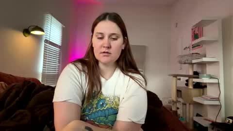 smutship online show from February 2026 05:05:02 PM