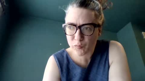 Snapshot of snack05 chatting on June 2026 07:36:02 PM snack05 online show from June 2026 07:36:02 PM