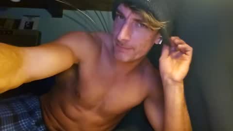 Snackyyyy online show from January 2026 05:22:02 AM