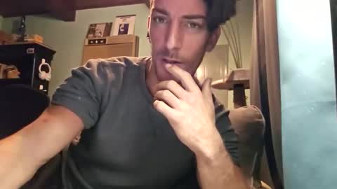 Snackyyyy online show from May 2026 12:38:01 AM