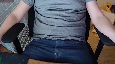 Sneakybill online show from January 2026 09:27:01 PM