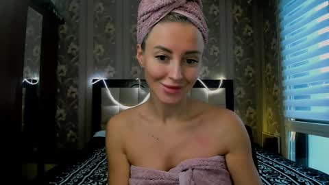 Snapshot of snezanablond chatting on December 2024 08:58:02 AM Sneja online show from December 2024 08:58:02 AM