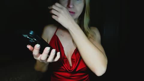 Snapshot of snezanablond chatting on January 2025 05:13:01 AM Sneja online show from January 2025 05:13:01 AM