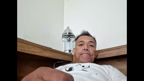 snickyjoe170 online show from May 2026 05:35:01 AM