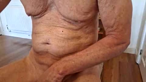 Snooty online show from September 2025 12:38:01 PM