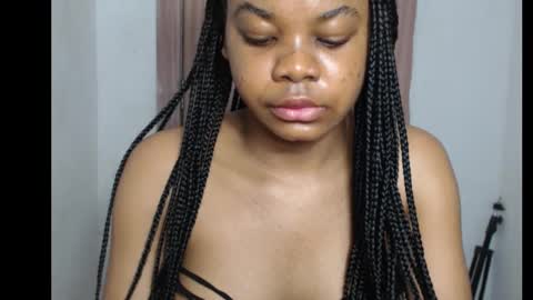 snowdrop5 online show from October 2025 07:36:02 PM