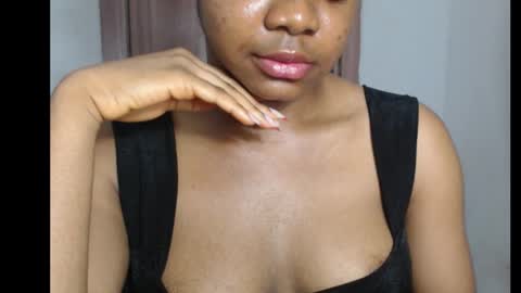 snowdrop5 online show from October 2025 07:25:01 PM