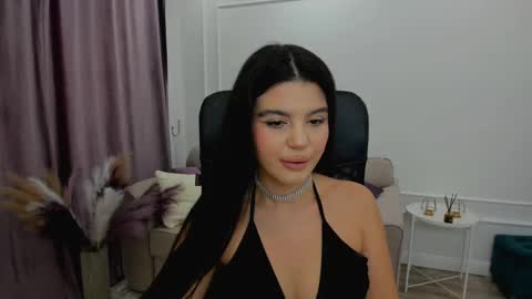 snowingwinter online show from February 2025 06:44:01 AM