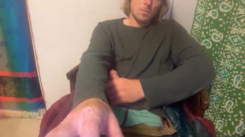 snowtrooper888 online show from November 2025 10:00:02 PM