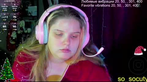 Snapshot of so_cute777 chatting on February 2025 03:59:02 PM so cute777 online show from February 2025 03:59:02 PM