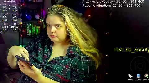 Snapshot of so_cute777 chatting on February 2025 11:15:02 PM so cute777 online show from February 2025 11:15:02 PM