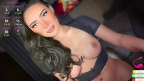 Nicollette online show from July 2026 02:09:02 AM