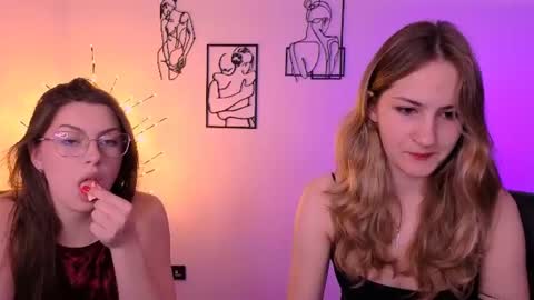 Snapshot of so_hot_rosalie chatting on July 2026 07:18:01 PM so_hot_rosalie online show from July 2026 07:18:01 PM
