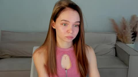 Snapshot of sofa_vleifo chatting on May 2026 01:23:02 AM Sofa online show from May 2026 01:23:02 AM