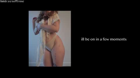 Julia    online show from March 2026 10:05:01 PM