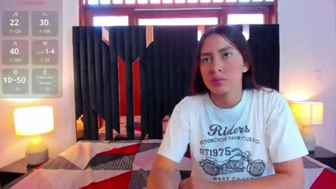 soffy and mia online show from October 2025 12:01:02 PM