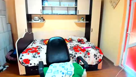 Soffy online show from June 2026 06:18:01 AM