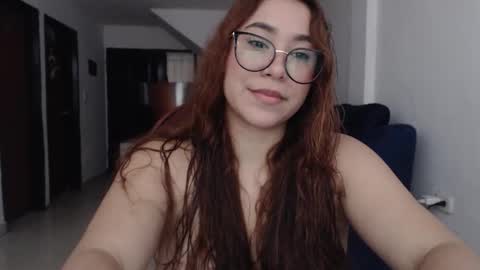 Snapshot of sofi4__ chatting on March 2026 05:45:02 AM sofi online show from March 2026 05:45:02 AM