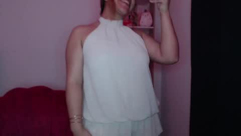 Snapshot of sofi4__ chatting on May 2026 04:29:02 AM sofi online show from May 2026 04:29:02 AM