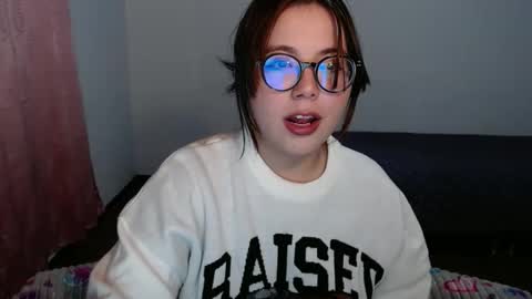 Sofi Lynch online show from January 2026 06:06:02 AM