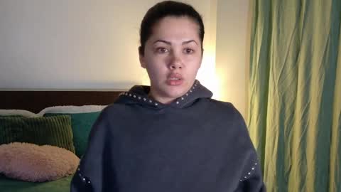 sofi moon26 online show from April 2026 08:42:01 PM