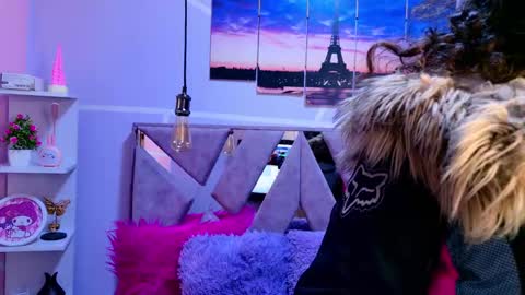 Sofi Noa online show from October 2025 11:19:01 AM