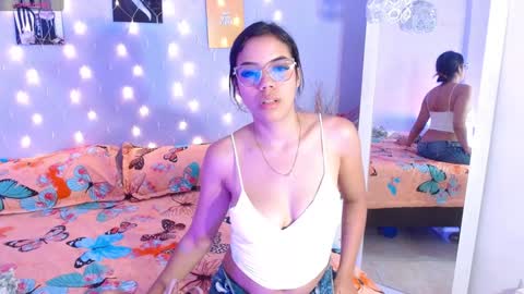 sofi smith online show from December 2024 08:21:02 PM