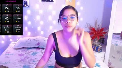 sofi smith online show from December 2024 09:49:02 PM