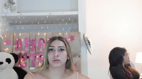 sofi smith online show from January 2025 03:32:01 PM