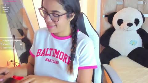 sofi smith online show from February 2025 11:19:02 PM