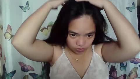 Snapshot of sofia_587145 chatting on May 2026 03:47:01 AM sofia_587145 online show from May 2026 03:47:01 AM
