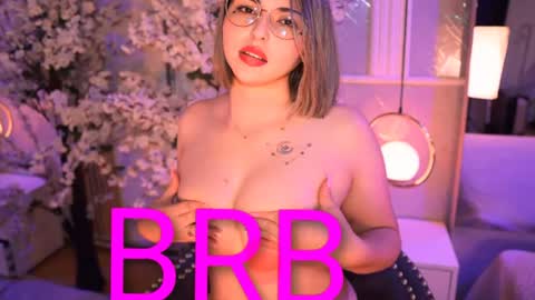 Sofia  bella online show from July 2026 06:45:02 PM