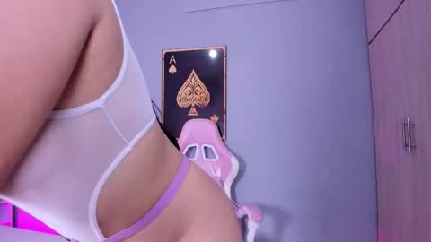 Snapshot of sofia__salazar chatting on February 2026 11:54:01 AM sofia__salazar online show from February 2026 11:54:01 AM