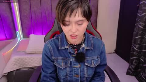 Snapshot of sofia_as chatting on April 2026 04:10:02 AM SOFIA online show from April 2026 04:10:02 AM