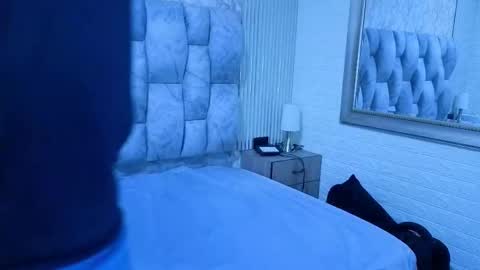 sofia gutierrez   online show from November 2025 10:52:01 PM